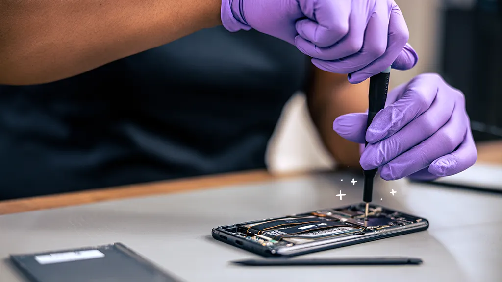 Device Diagnostics Software running automated diagnostics for device repair centres